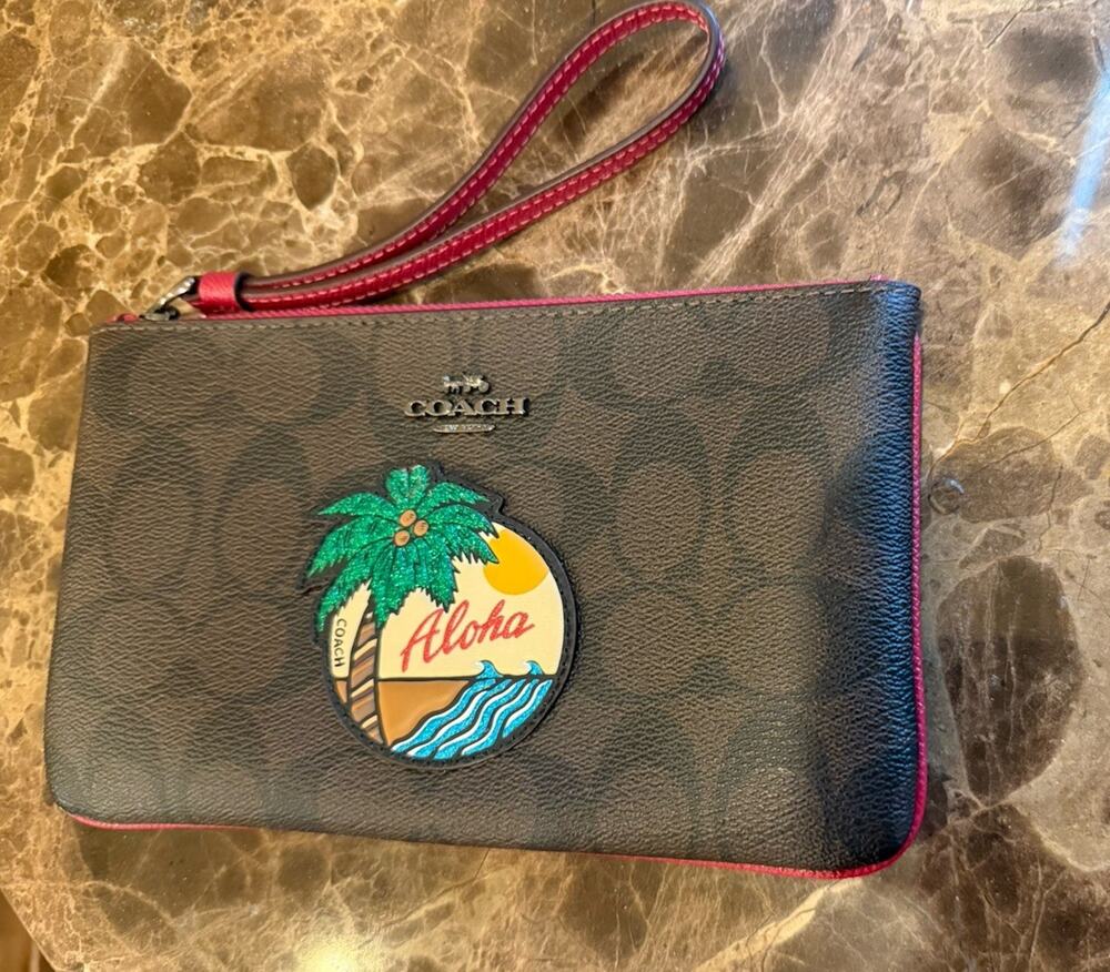 Coach Signature C Aloha Patch Brown Pink Wallet Wristlet 8"x5" New
